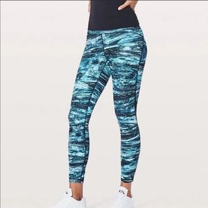 Lululemon leggings size 10